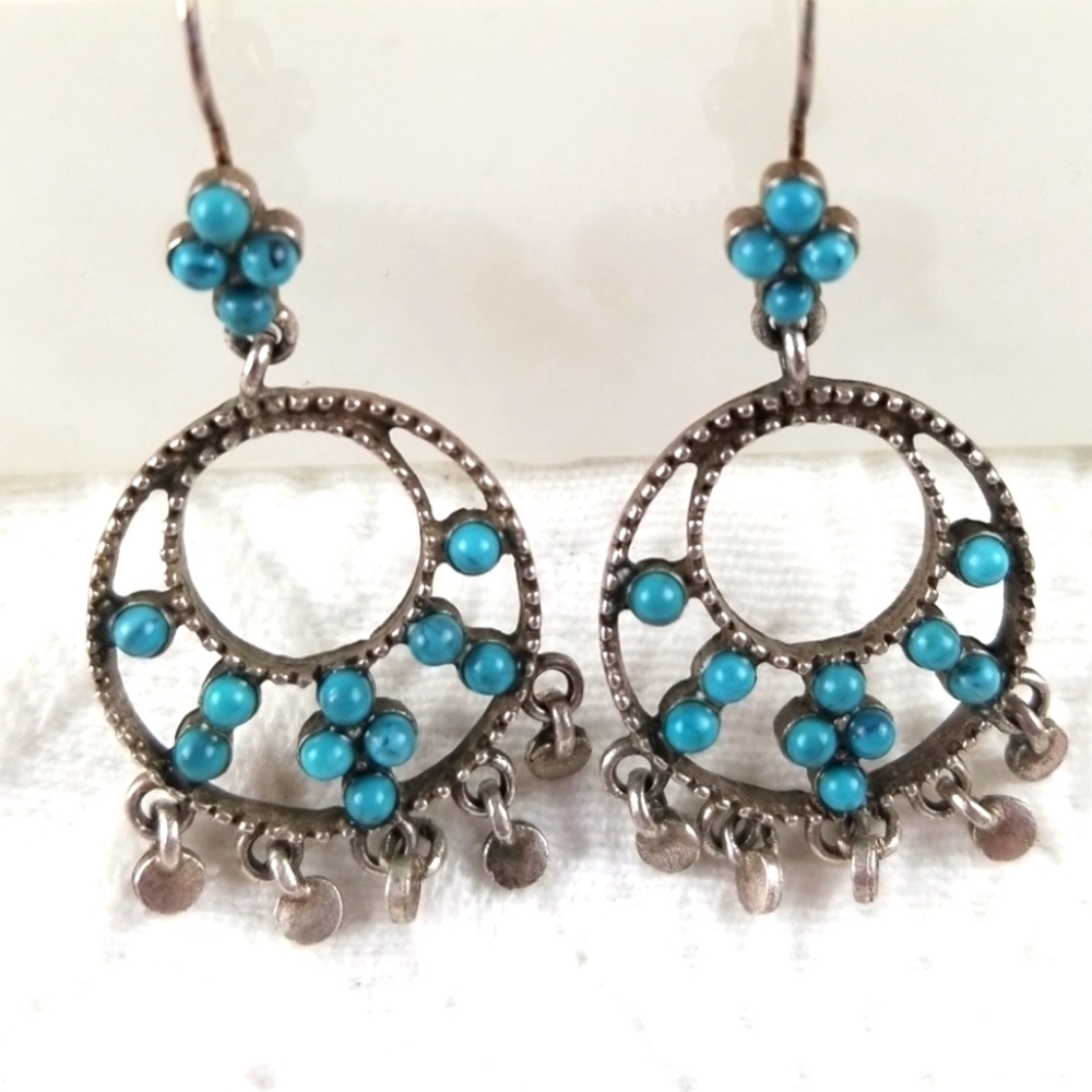 DANGLE EARRINGS